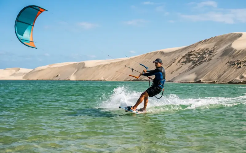 Alagoas e Sergipe: velejar dentro de piscinas naturais de coral