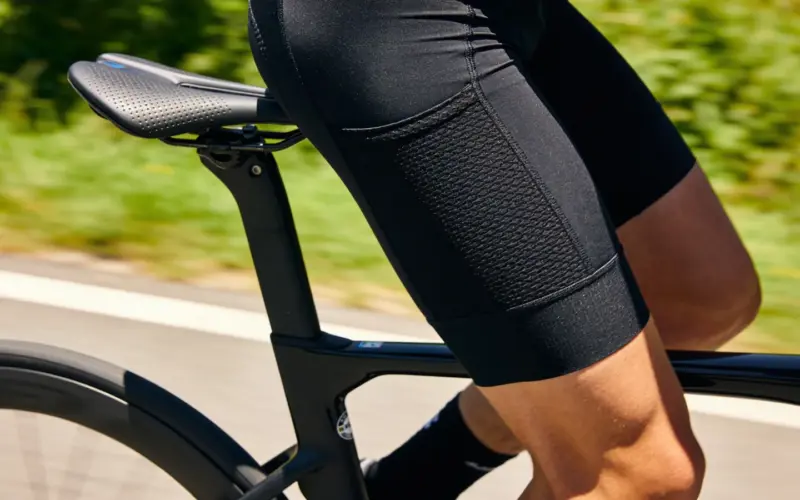 Quantas calorias se gasta pedalando 1 hora? A conta pelo seu peso e pela sua velocidade